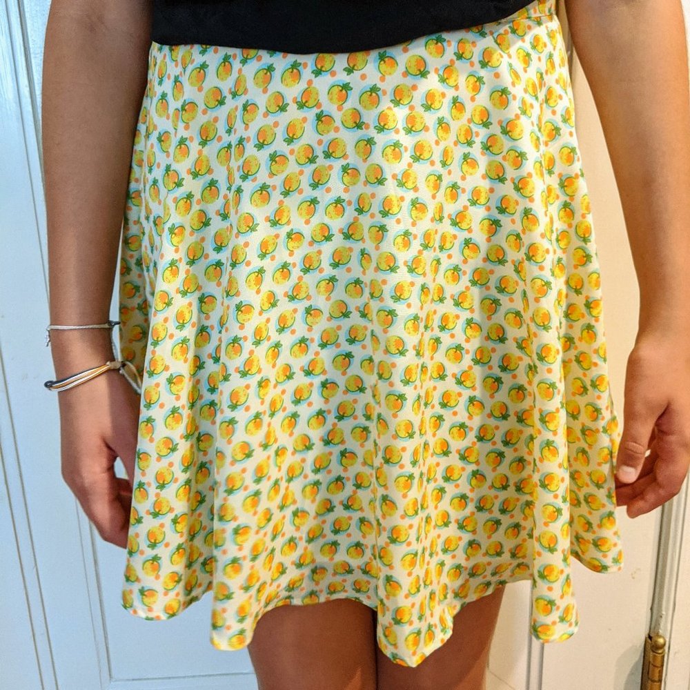 NWOT Patterned Crepe Circle Skirt